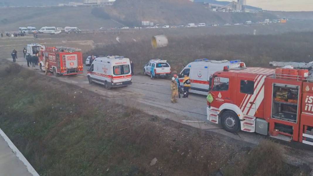 İşçileri taşıyan servis dere yatağına uçtu: 3 ölü, 15 yaralı 1